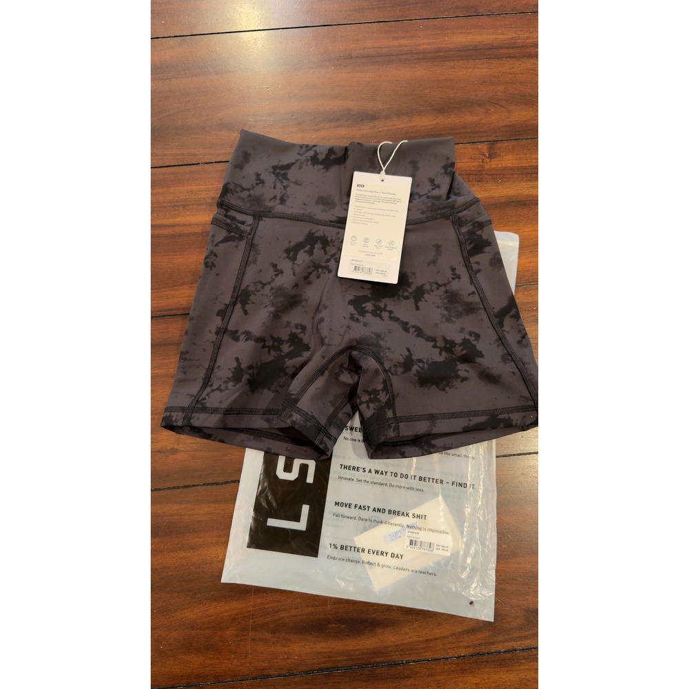 LSKD Fusion Ultra High-Rise 4" Short Pockets Black Tie Dye Size Small NEW NEW